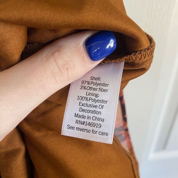 Nine West size medium brown purple floral sheer smocked long sleeve blouse - Picture 7 of 7